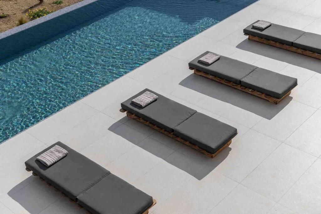 Stephanie With Heated Pool, By Red Windmill * Mykonos Town